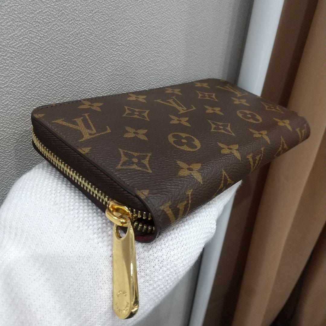 美品 ルイヴィトン ジッピーウォレット 長財布