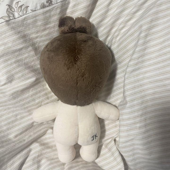 BTS JUNGKOOK ジョングク グク うさ耳 ぬい 20cm 衣装2着 BTS✨JUNGKOOK ジョングク グク ぬいぐるみ 本体 20cm ドール