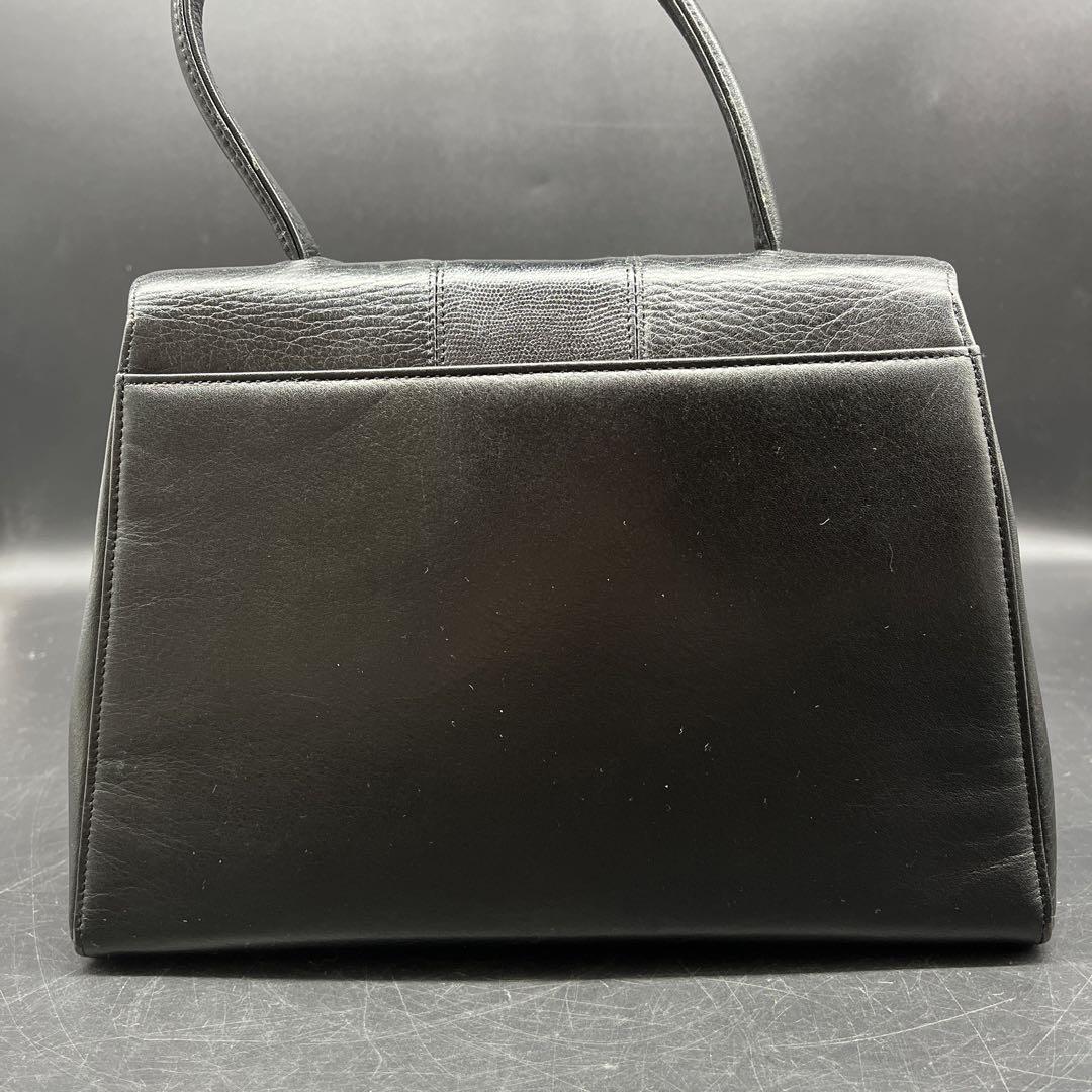 新品未使用 GIVENCHY フォーマルバッグ ⭐️良品⭐️GIVENCHY フォーマルバッグ