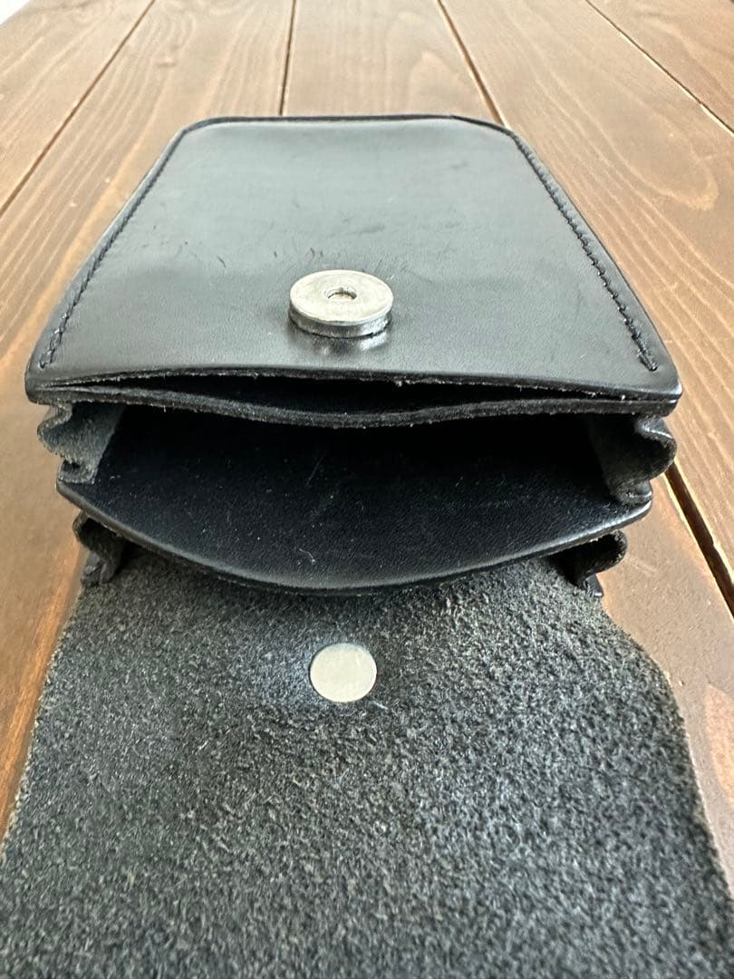 スマートフォンケースやや傷や汚れあり