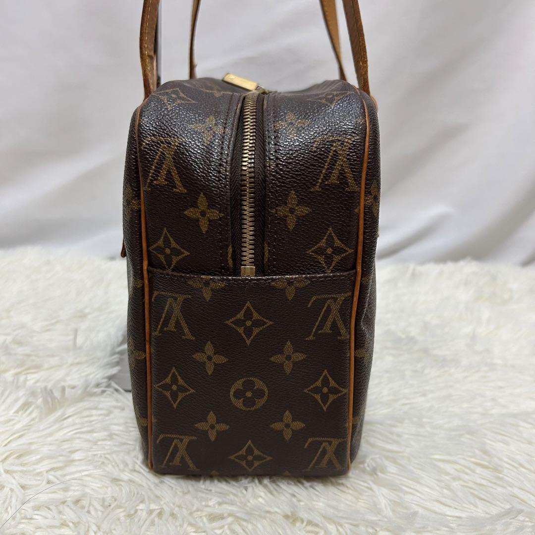 LOUIS VUITTON モノグラム　トートバッグ　シテGM M51181