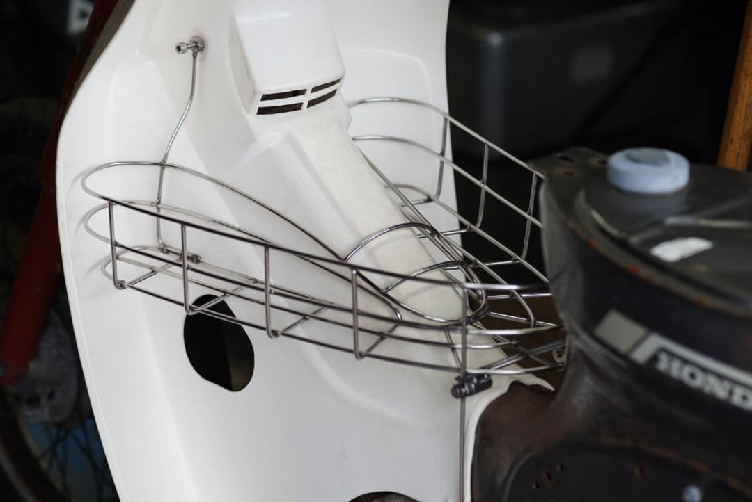 スーパーカブ　カゴ　インナーキャリヤ　ベトナムキャリヤ　ステンレス製