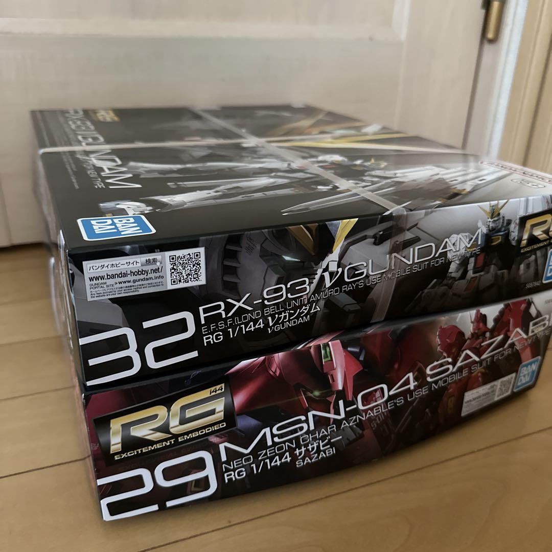 RG 1/144 νガンダム/サザビー