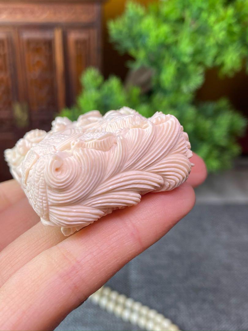 天然マンモス牙美しい手作り彫刻 普賢菩萨 ネックレス 天然マンモス牙美しい彫刻観音菩薩 ネックレス アクセサリー