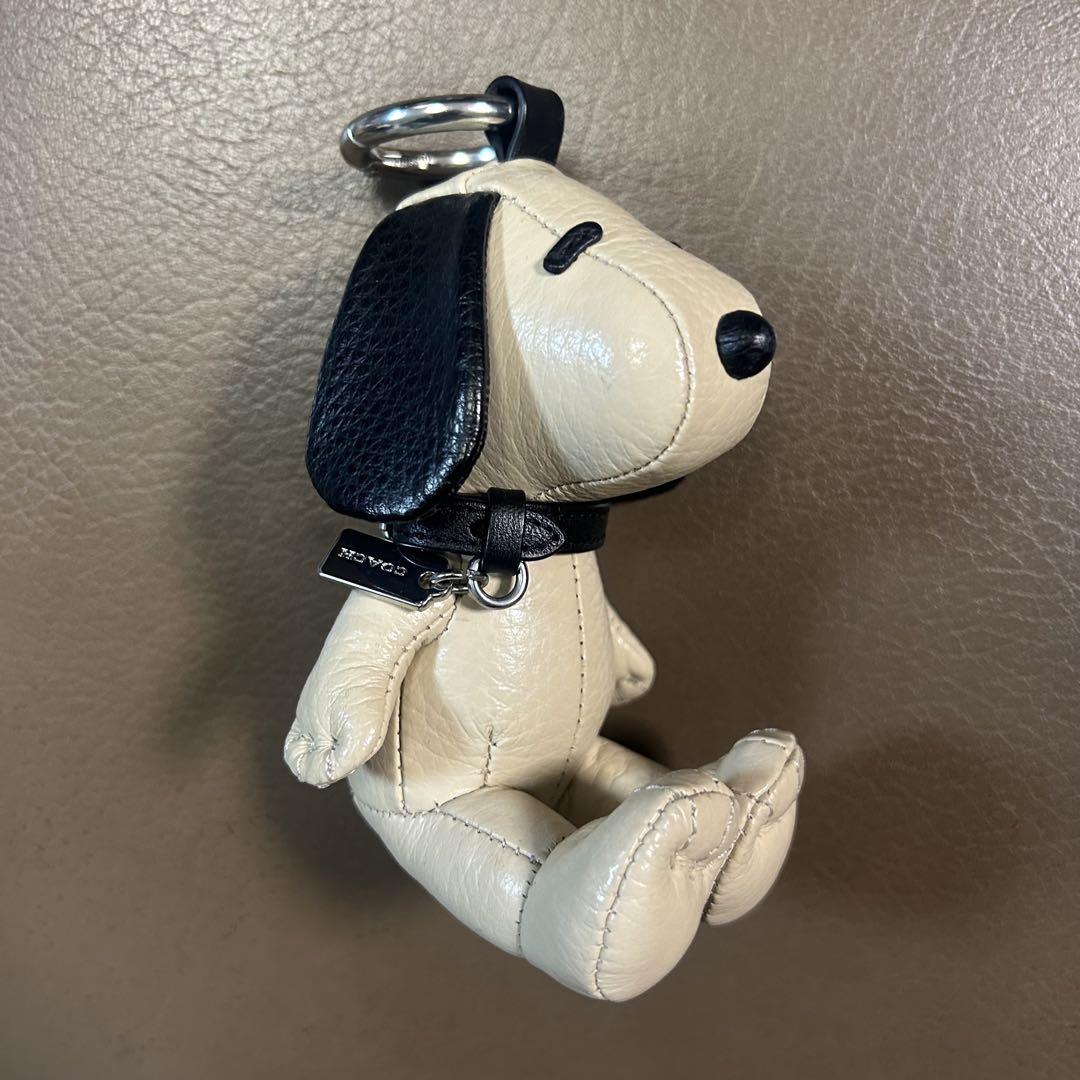 コーチ COACH