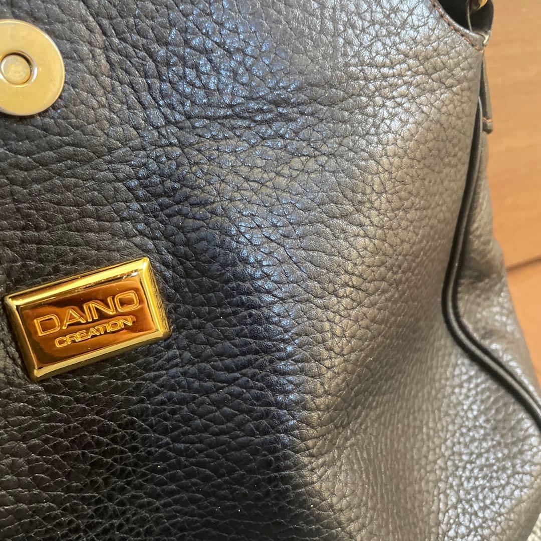 DAINO ブラック レザー ハンドバッグ