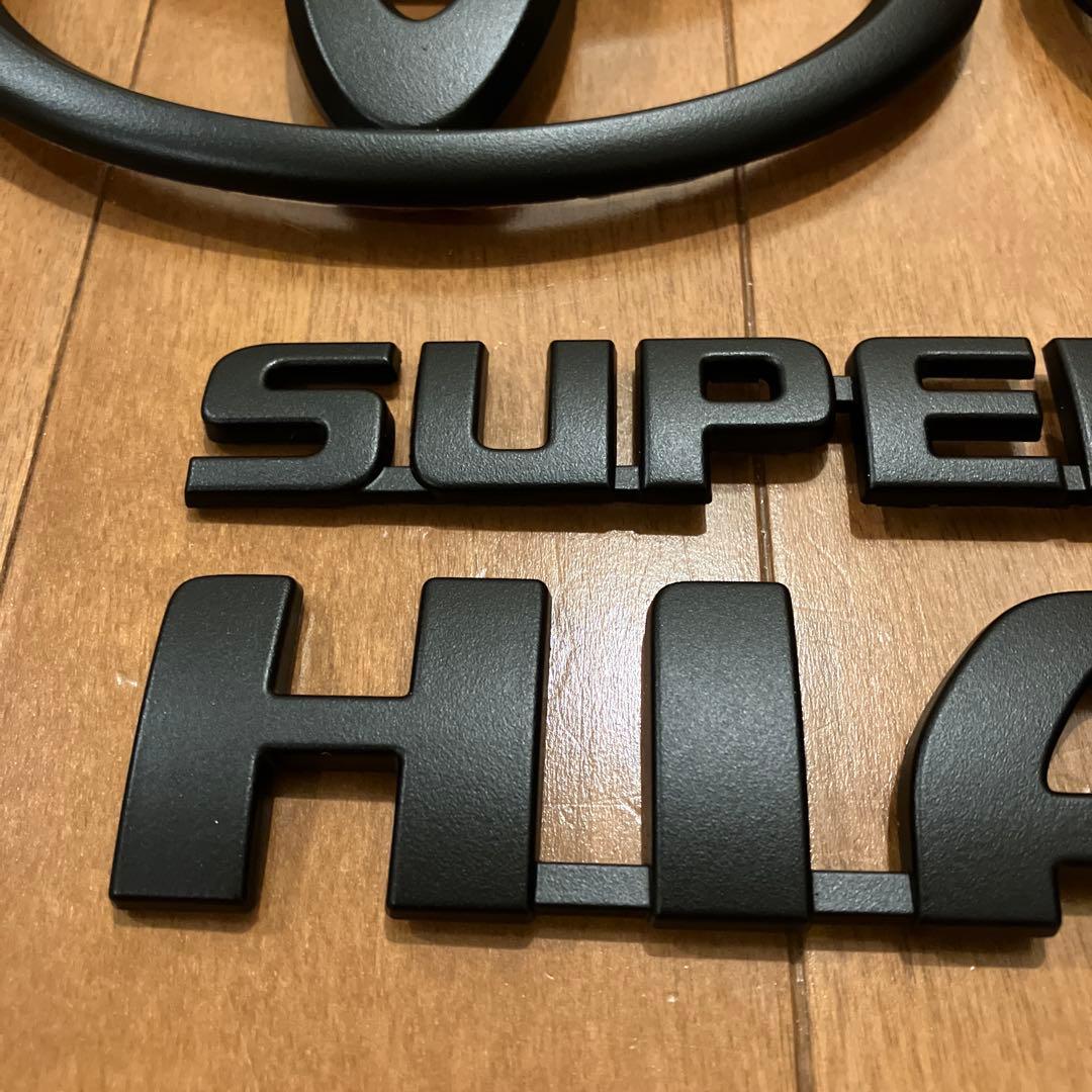 標準ボディー マットブラックエンブレム４点セットTOYOTA