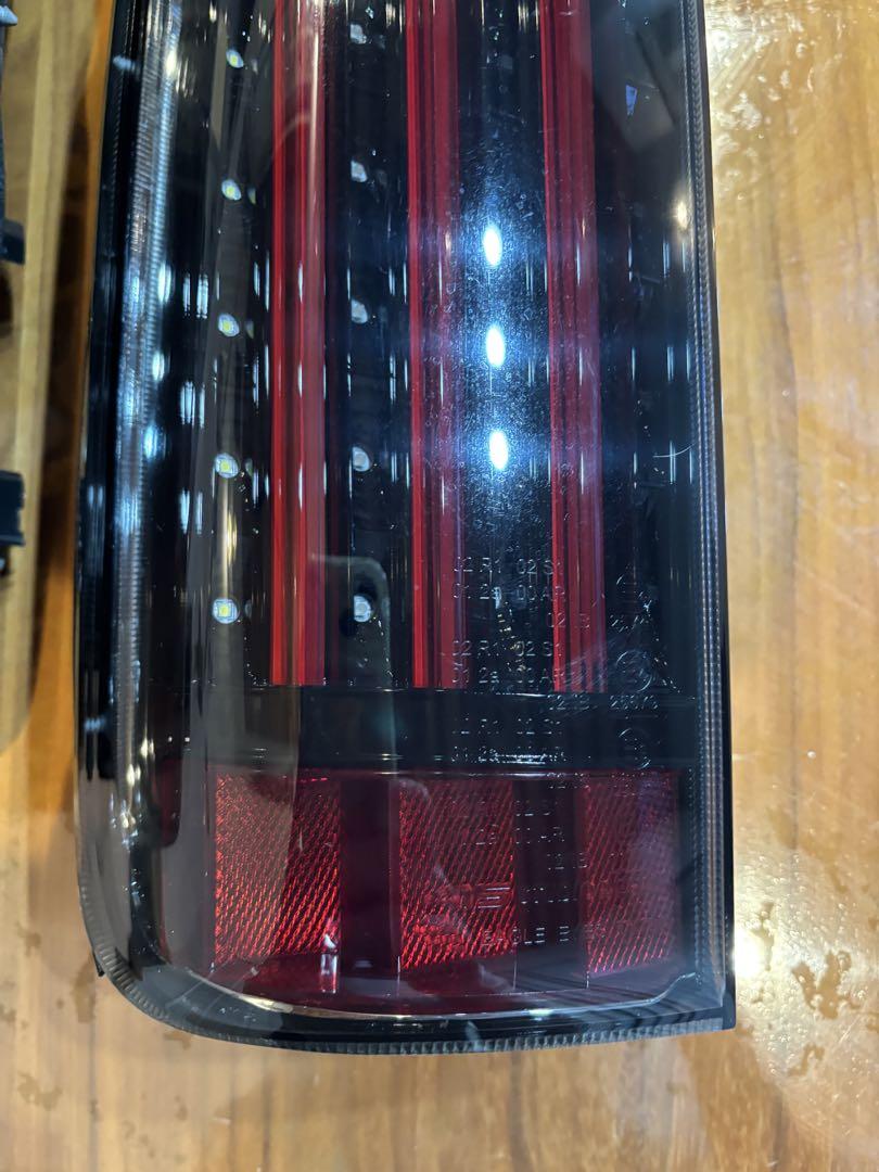 ハイエース　200系　テールランプ　415コブラ　BADテール　BAD-RED