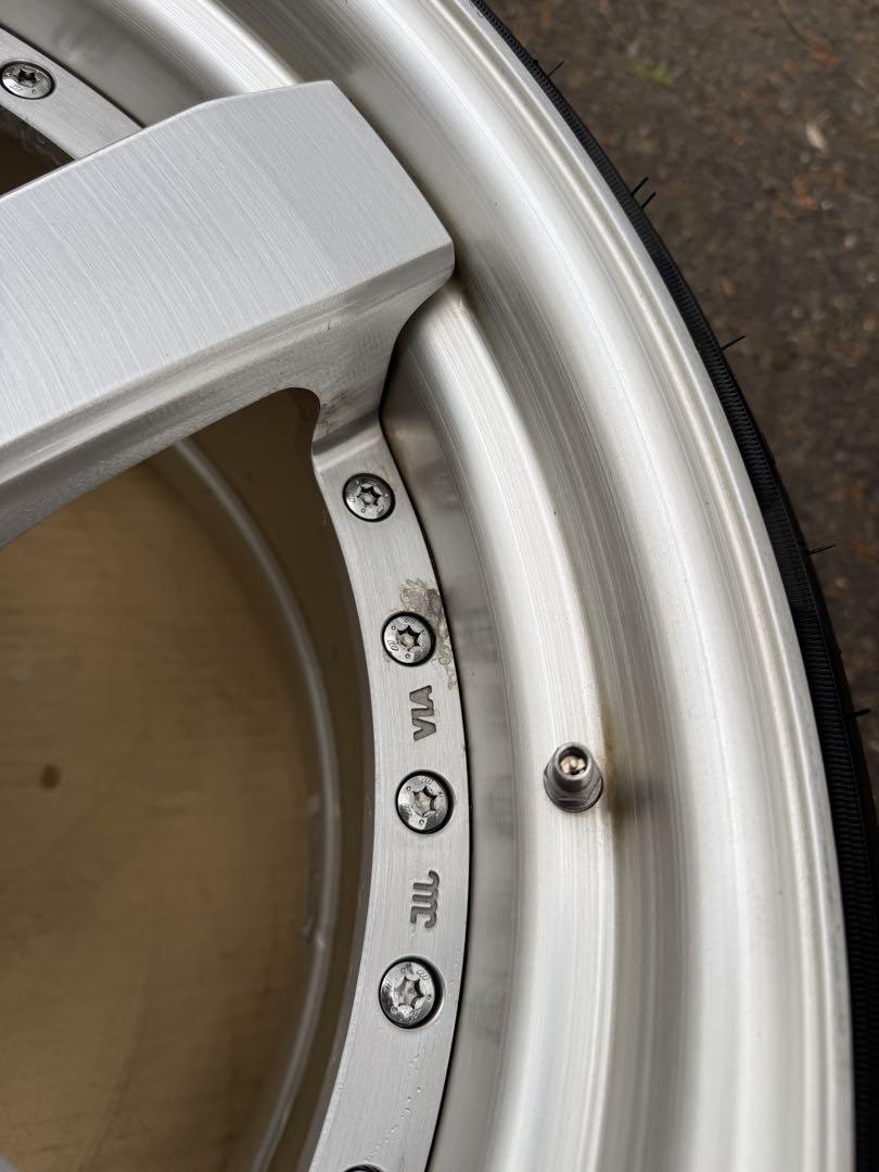 st2 20inch