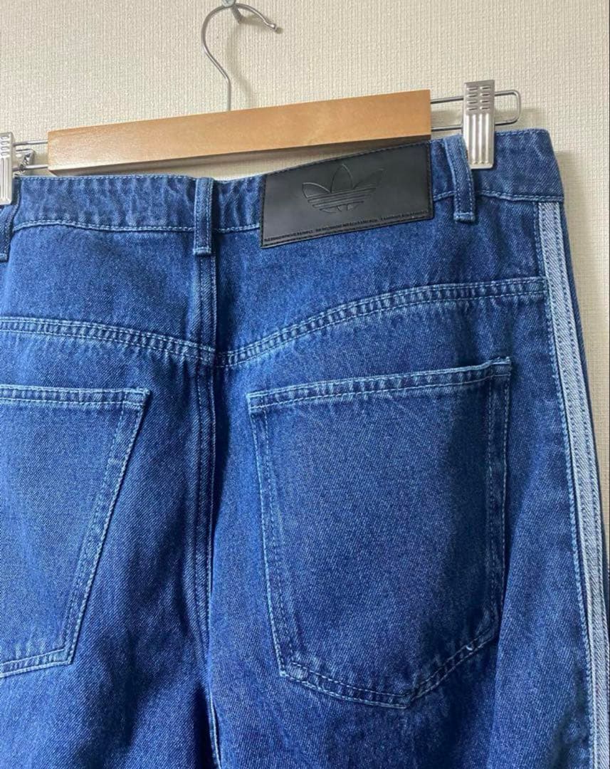 adidas ラインデニム