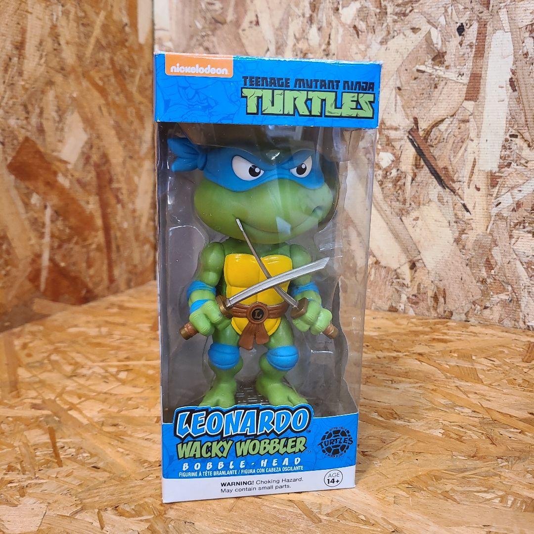 Hanna-Barbera Touche Turtle Wacky Wobbler Bobblehead from