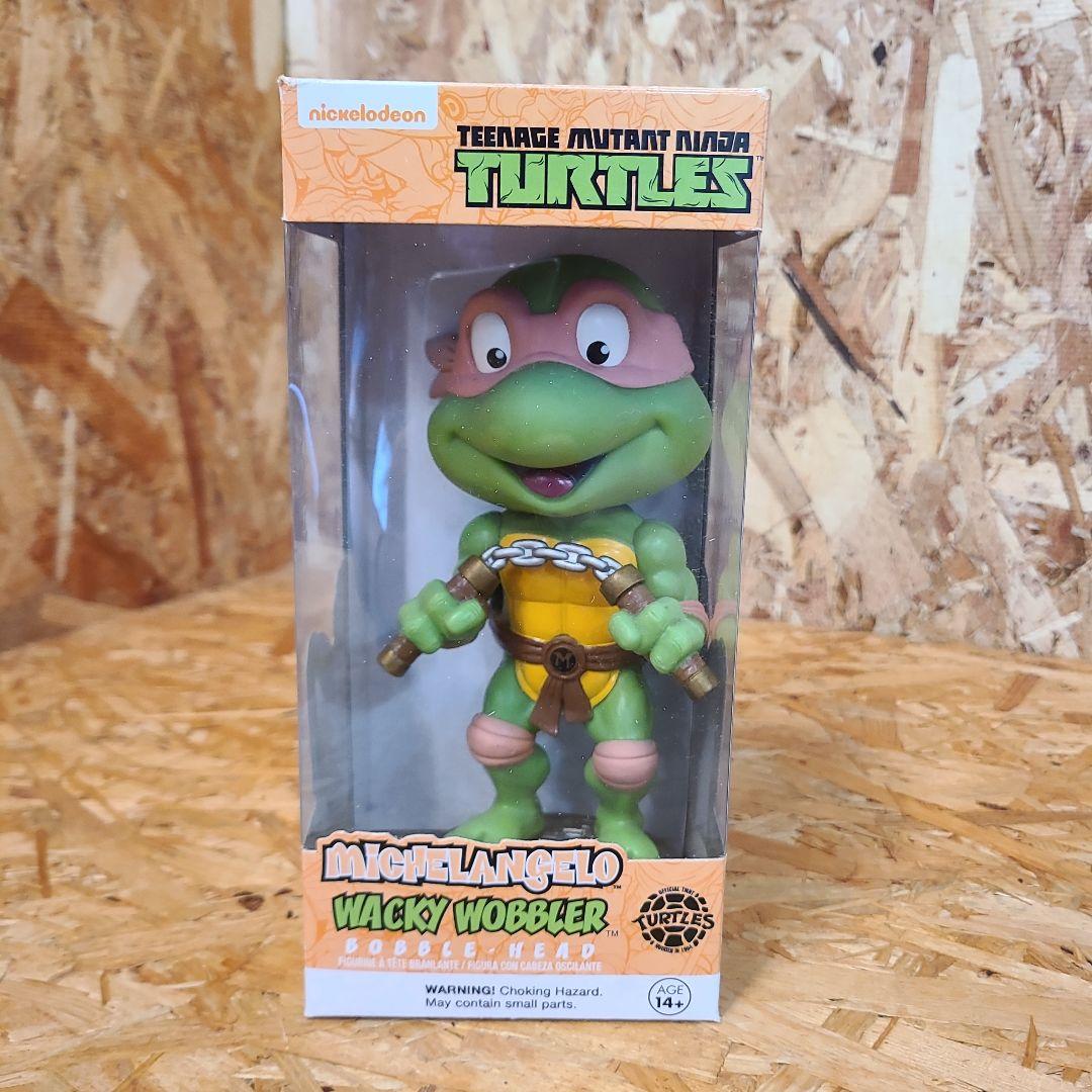 WACKY WOBBLER タートルズ ボブルヘッド