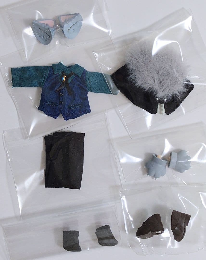 ねんどろいどどーる おようふくセット 狼くん