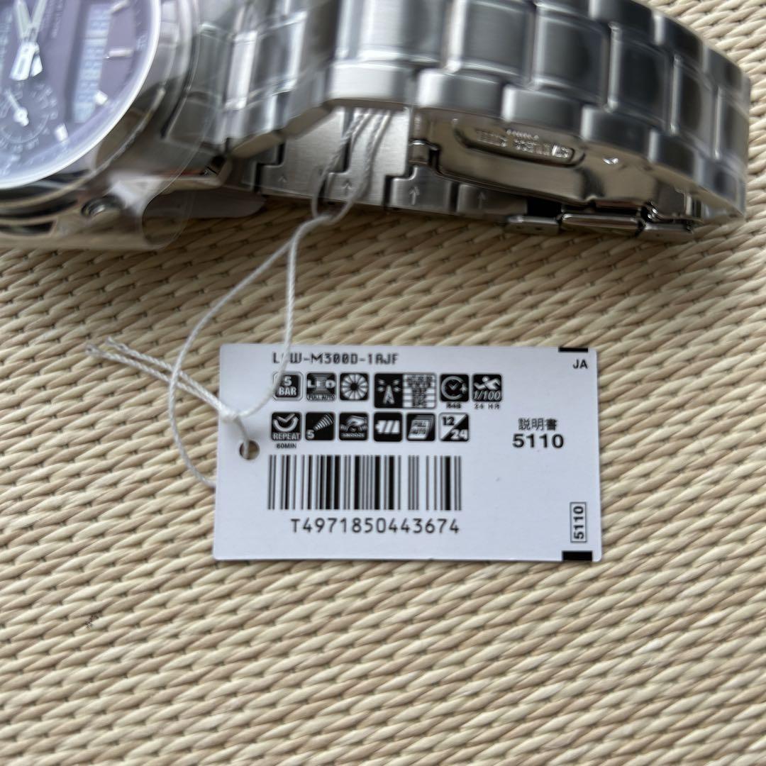 未使用【カシオ】LCW-M300D-1AJF