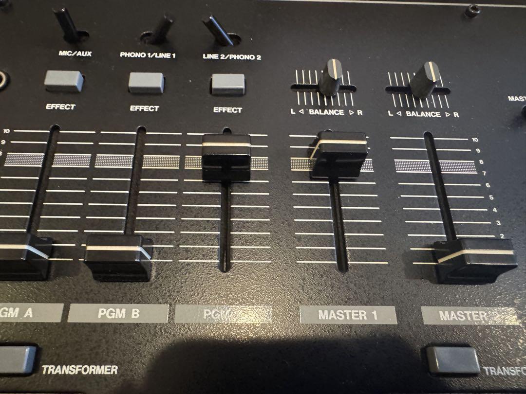 Vestax