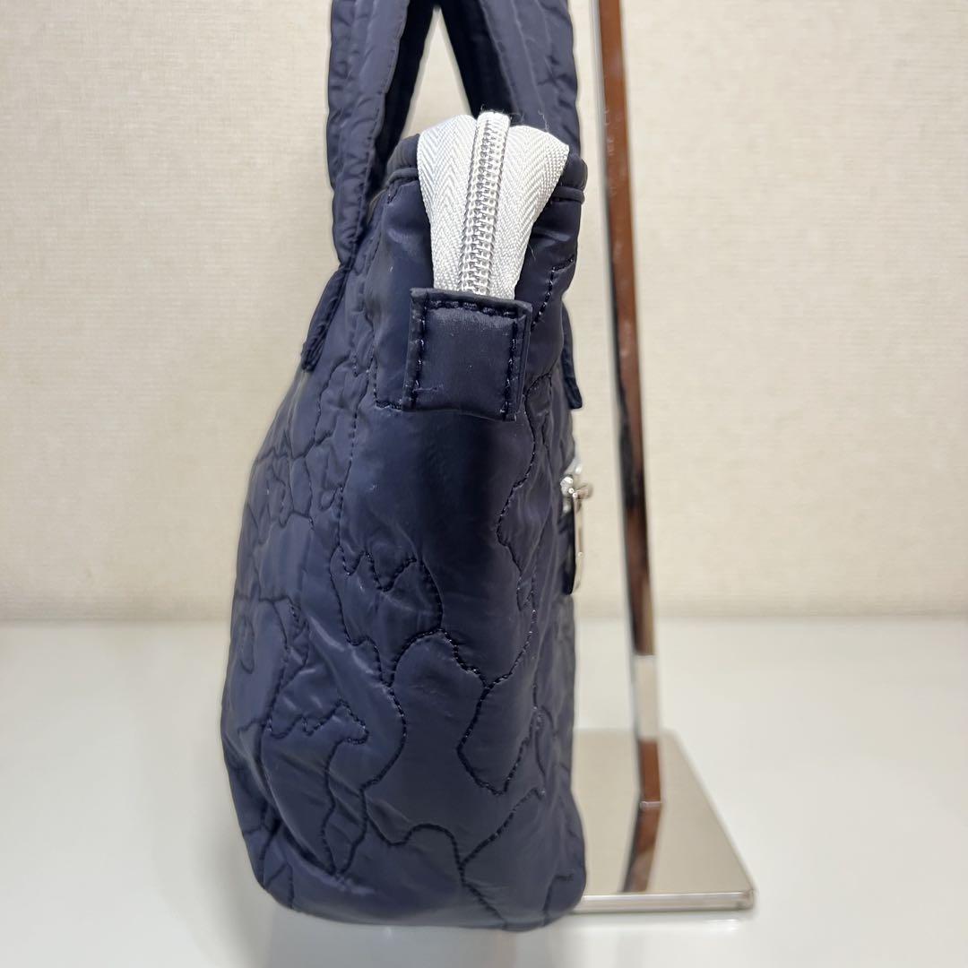 LANVIN シルバー ロゴプレート キルティング トートバッグ ネイビー LANVIN シルバー ロゴプレート キルティング トートバッグ