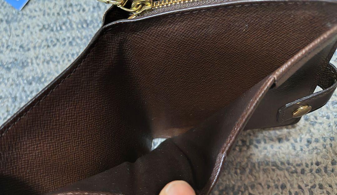 Louis Vuitton ダミエ 二つ折り財布