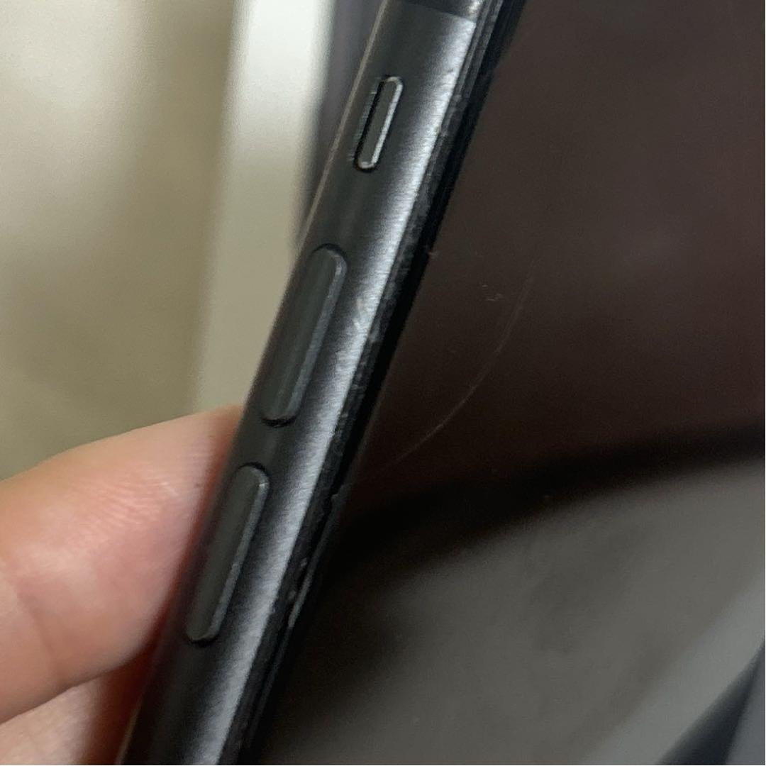 iPhone 11 128GB 本体 iPhone ブラック 黒 SIMフリー