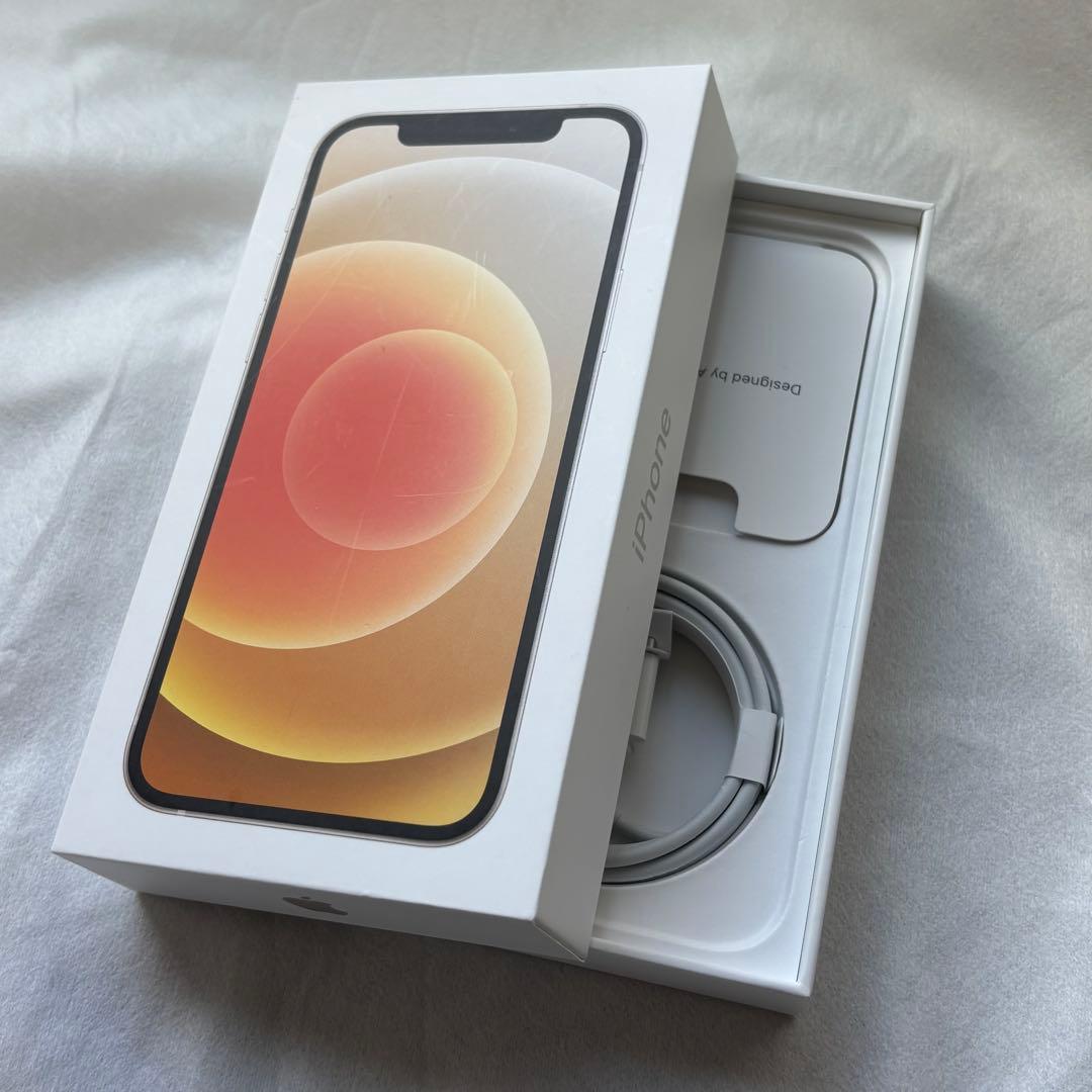 Apple iPhone 12 ホワイト SIMフリー 64GB