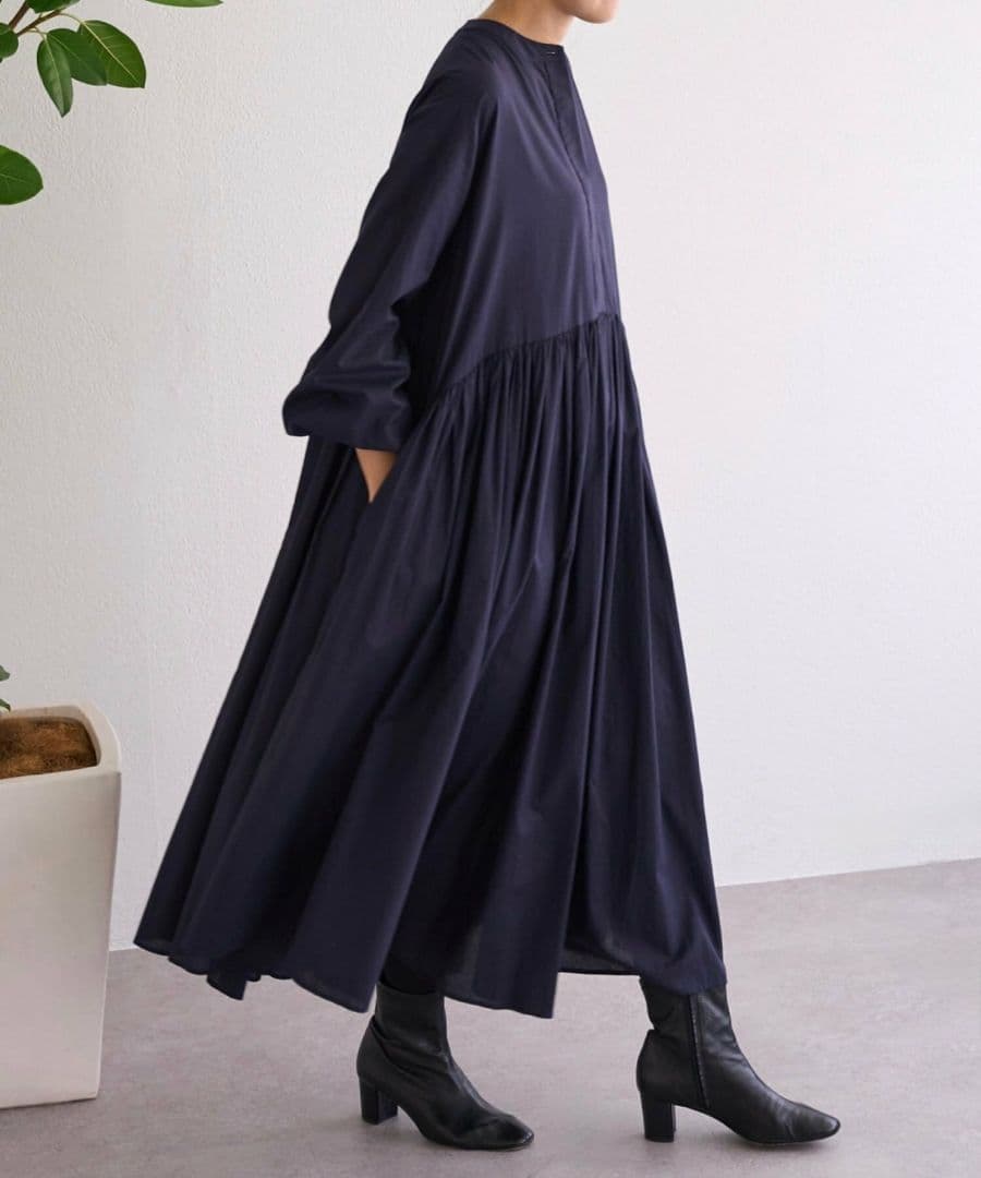 【タグ付き新品】 BEARDSLEY ギャザーワンピース ネイビー サイズ1