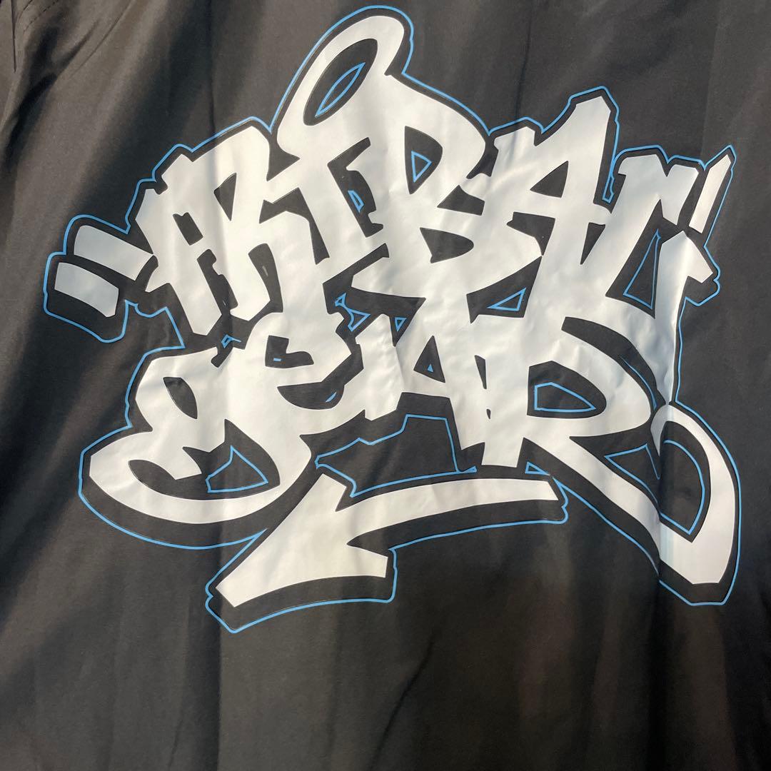 ナイロンジャケット