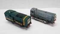 パクストンとデニス　トラックマスター版　きかんしゃトーマス プラレール きかんしゃトーマス プラレール・トラックマスターディーゼルVS