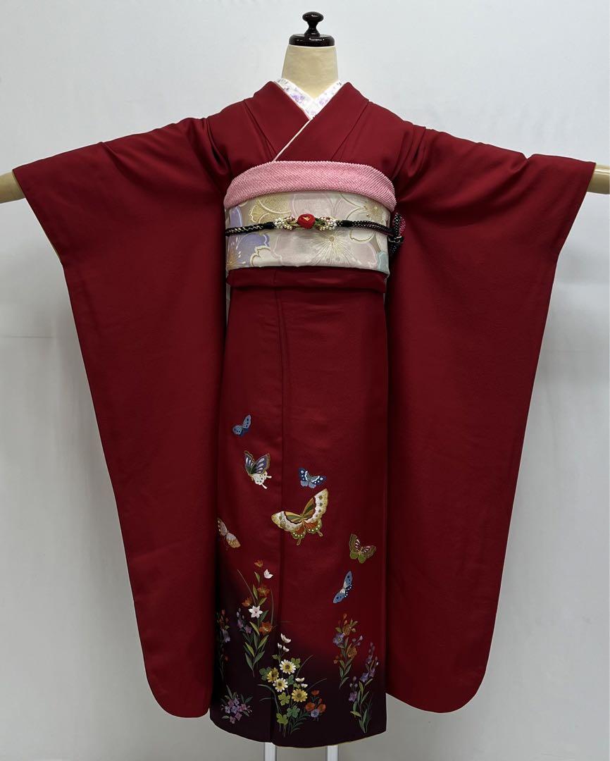 刺繍入り　振り袖　フルセット　長襦袢付　成人式　謝恩会　蝶　140