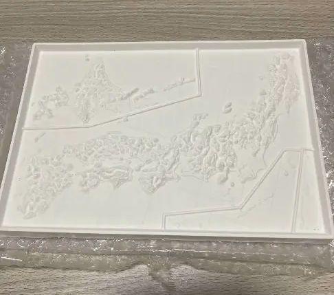 日本立体地図　石膏ボード　色塗り