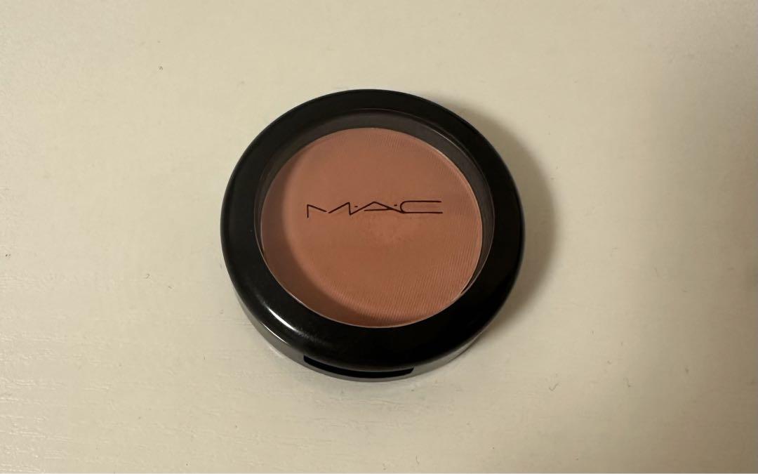 M・A・C チーク