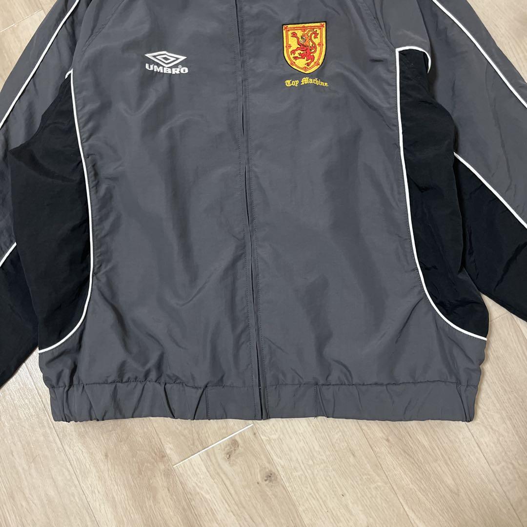 UMBRO TOYMACHINE アンブロ　トイマシーン　L