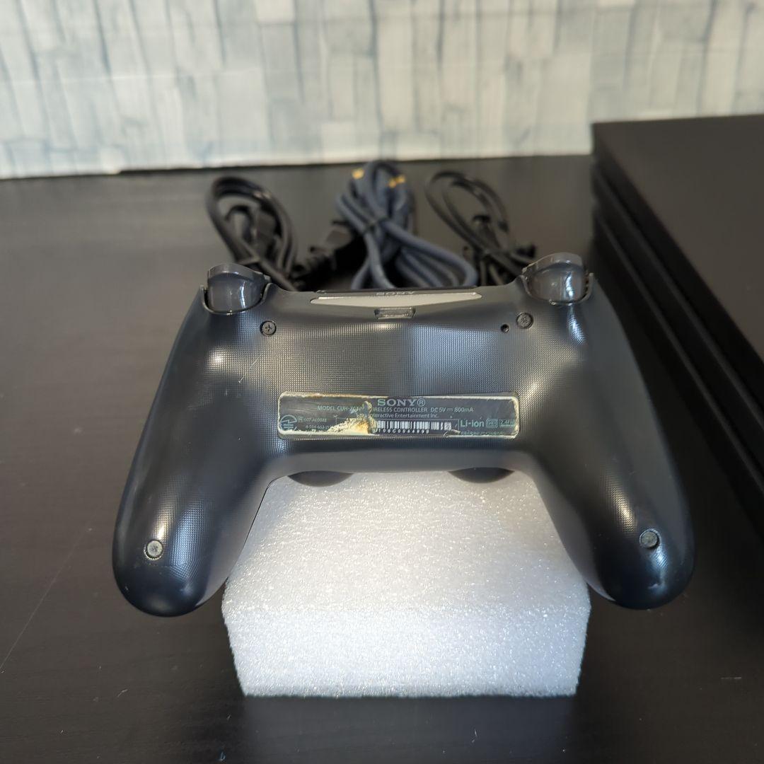 【SSD 500GB交換済】PS4 CUH-7000B ブラック 本体