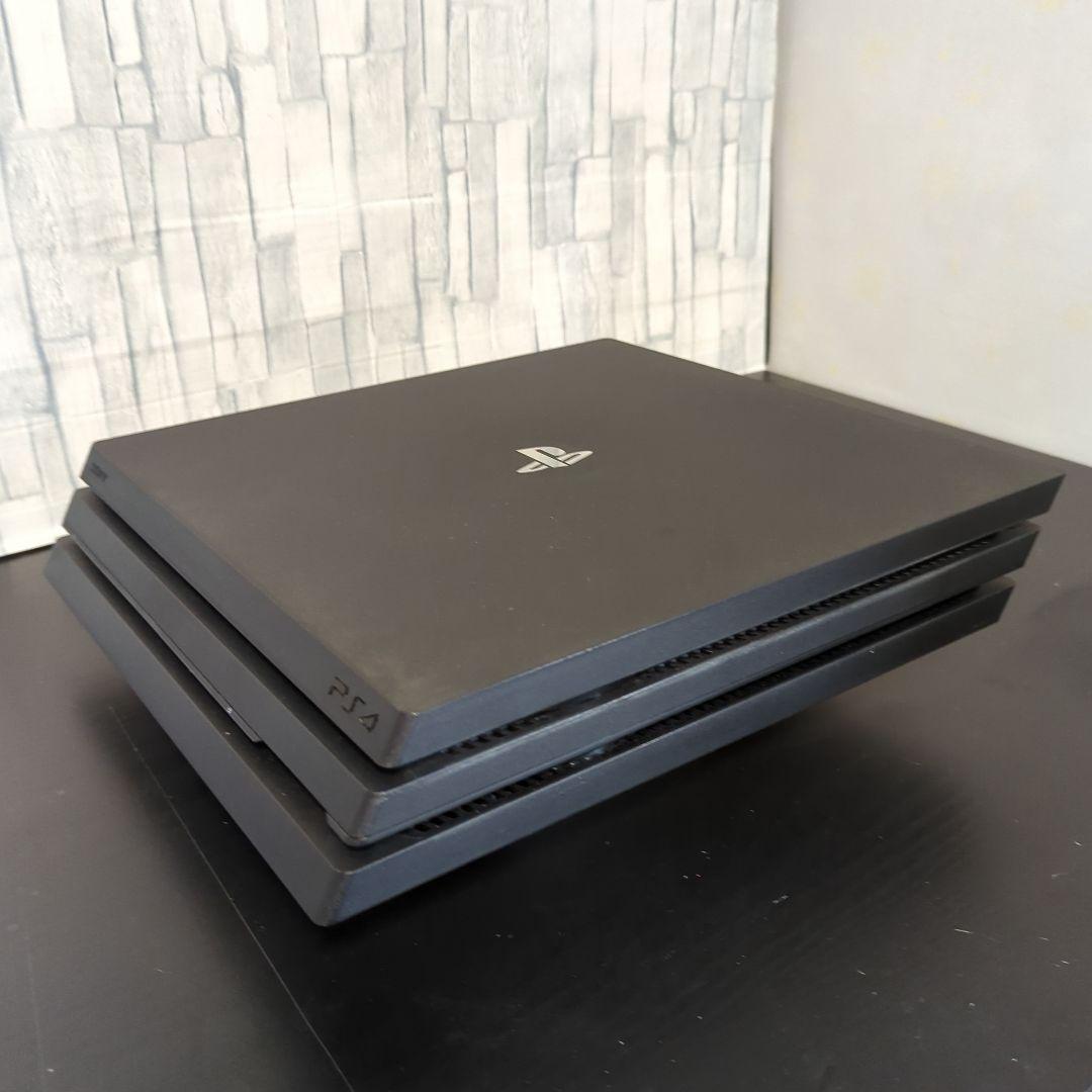 【SSD 500GB交換済】PS4 CUH-7000B ブラック 本体