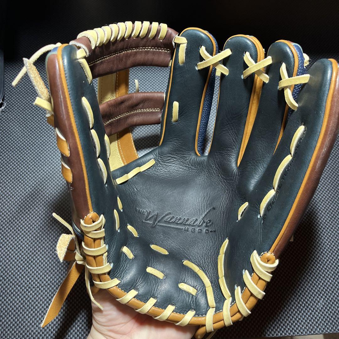 ブランド品専門の Wilson 軟式グローブ ネイビー ブラウン - メルカリ グローブ