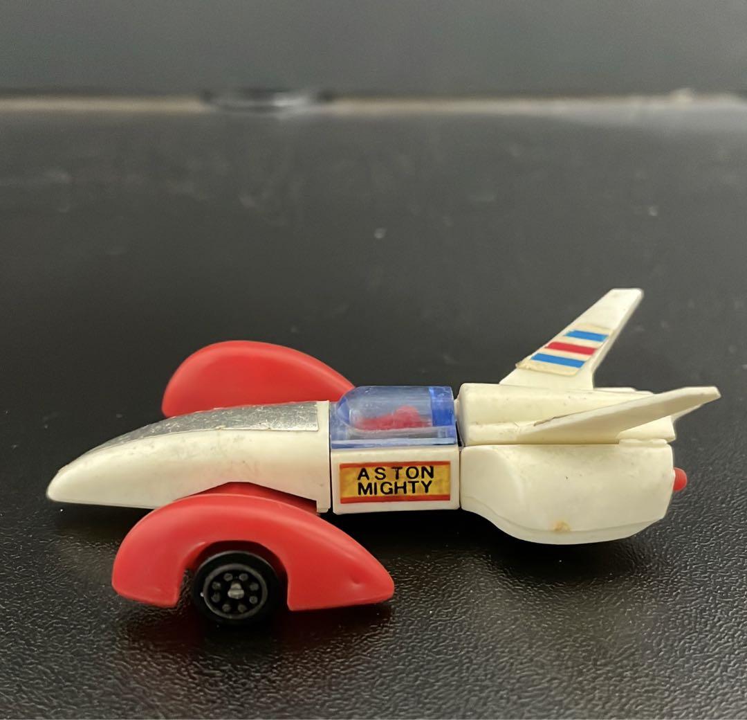 未使用品　ダイカストシャーシー マグネットカー『アストンマイティーカー』タケミ アストンマイティーカー タケミ ダイカストシャーシー