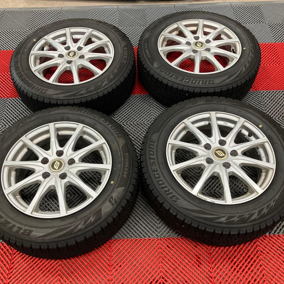 60プリウスに☆195/65R16 ブリジストンVRX2 2021年スタッドレス