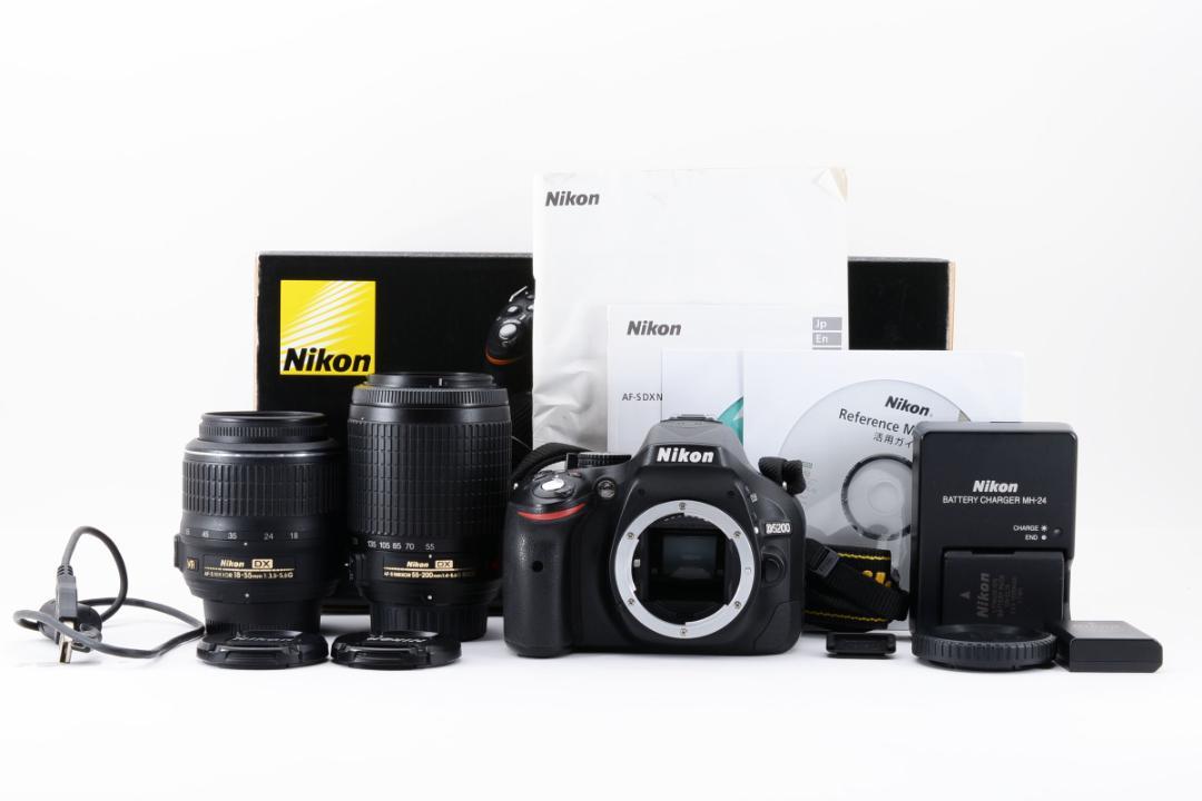 【A16】Nikon D5200 Wズームレンズ　元箱付き