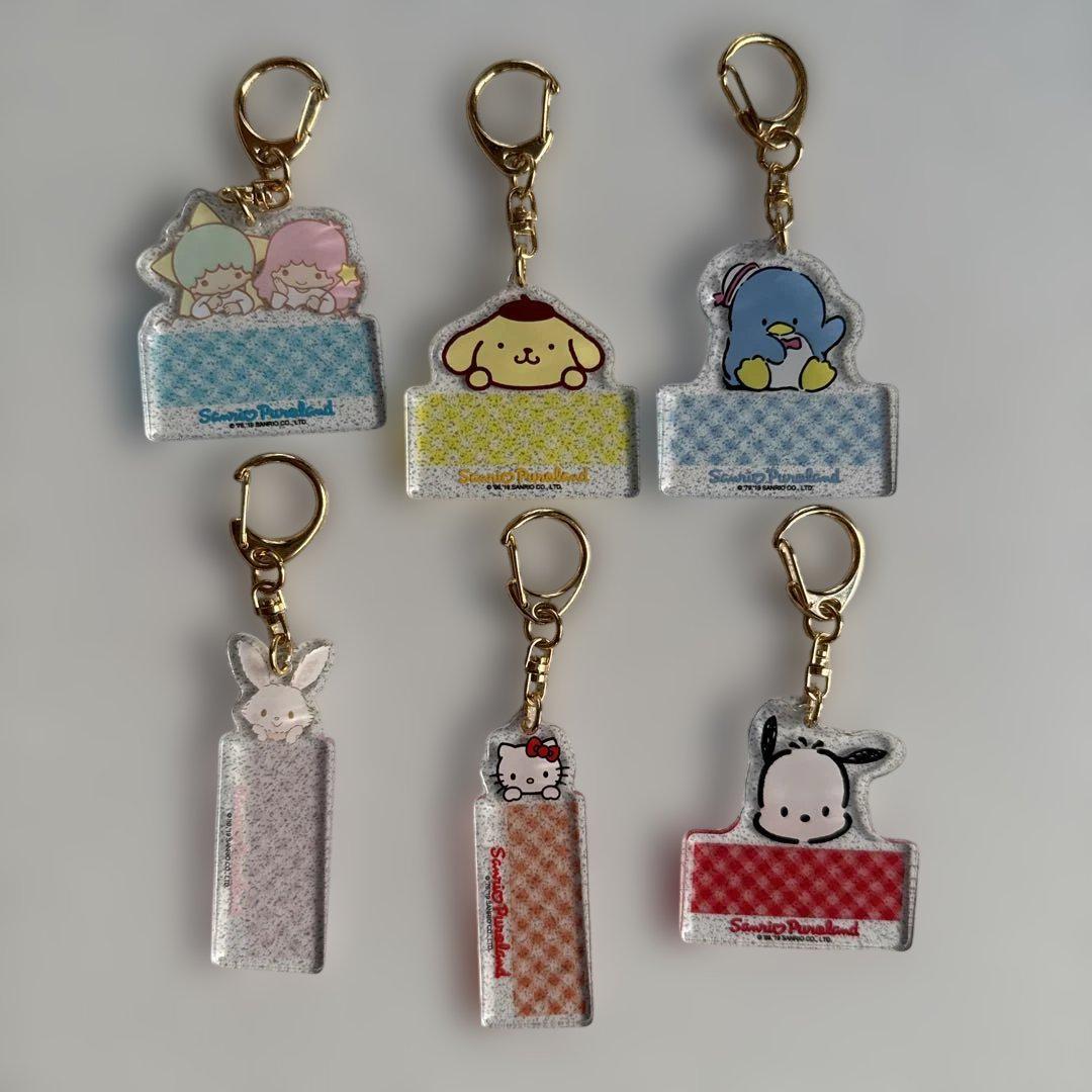 ピューロランド限定♡キティハ ノベルティ アクリルキーホルダー フルコンプセット ハローキティ50周年シリーズ｜サンリオピューロランド