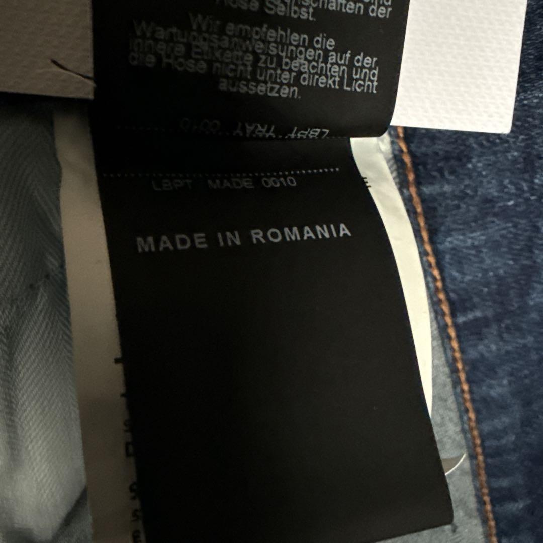 PT TORINOデニムパンツ Reggae Fit Tapered Denim