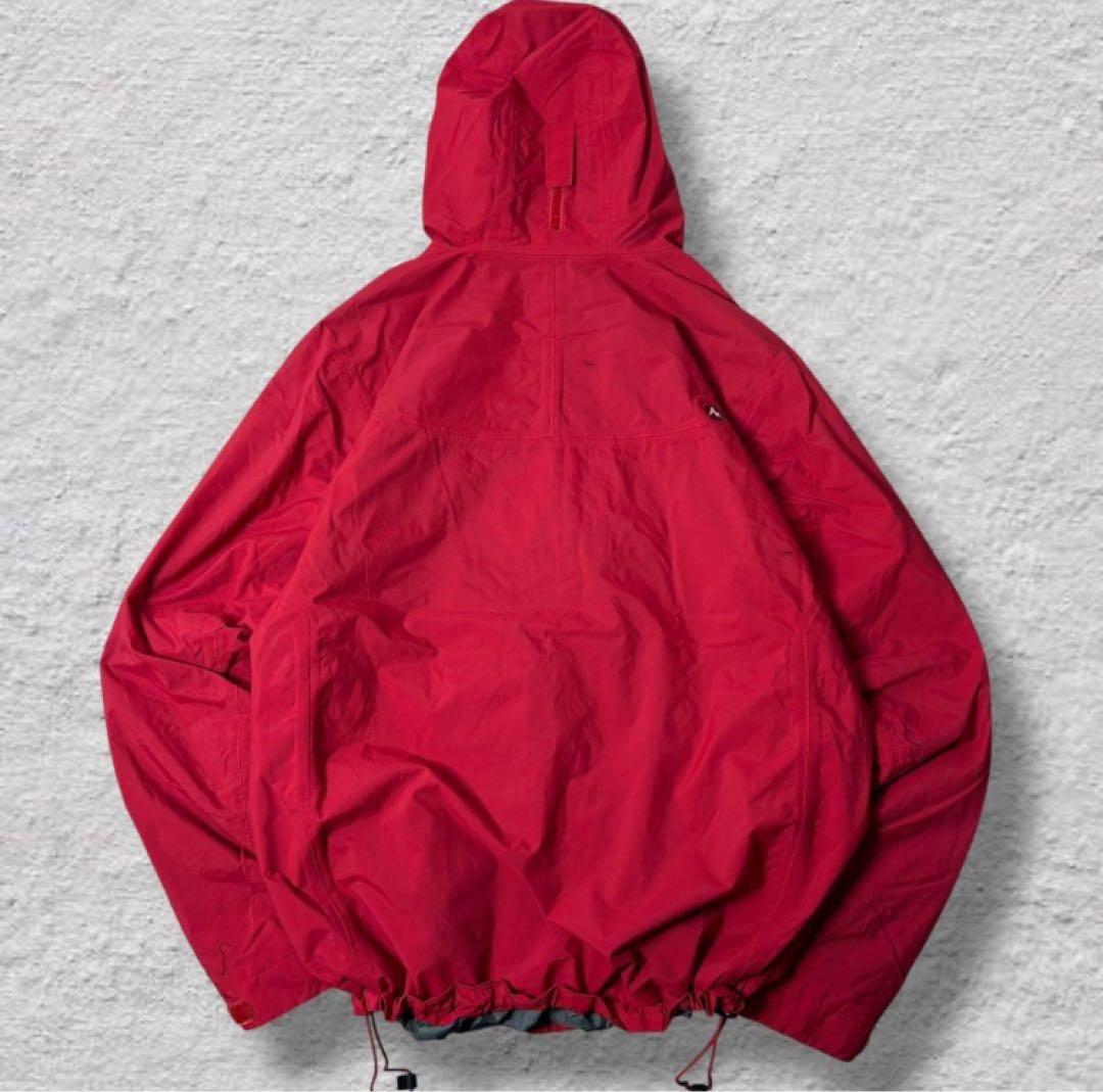 marmot 90s ビンテージマーモットマウンテンパーカー刺繍ロゴ古着レッド