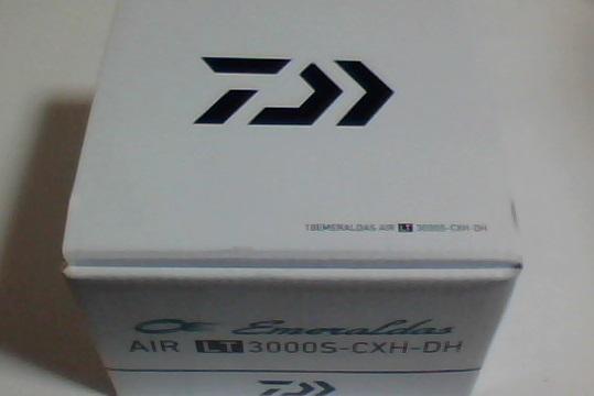 ダイワ エメラルダス 18 エア AIR LT3000S-CXH-DH リール