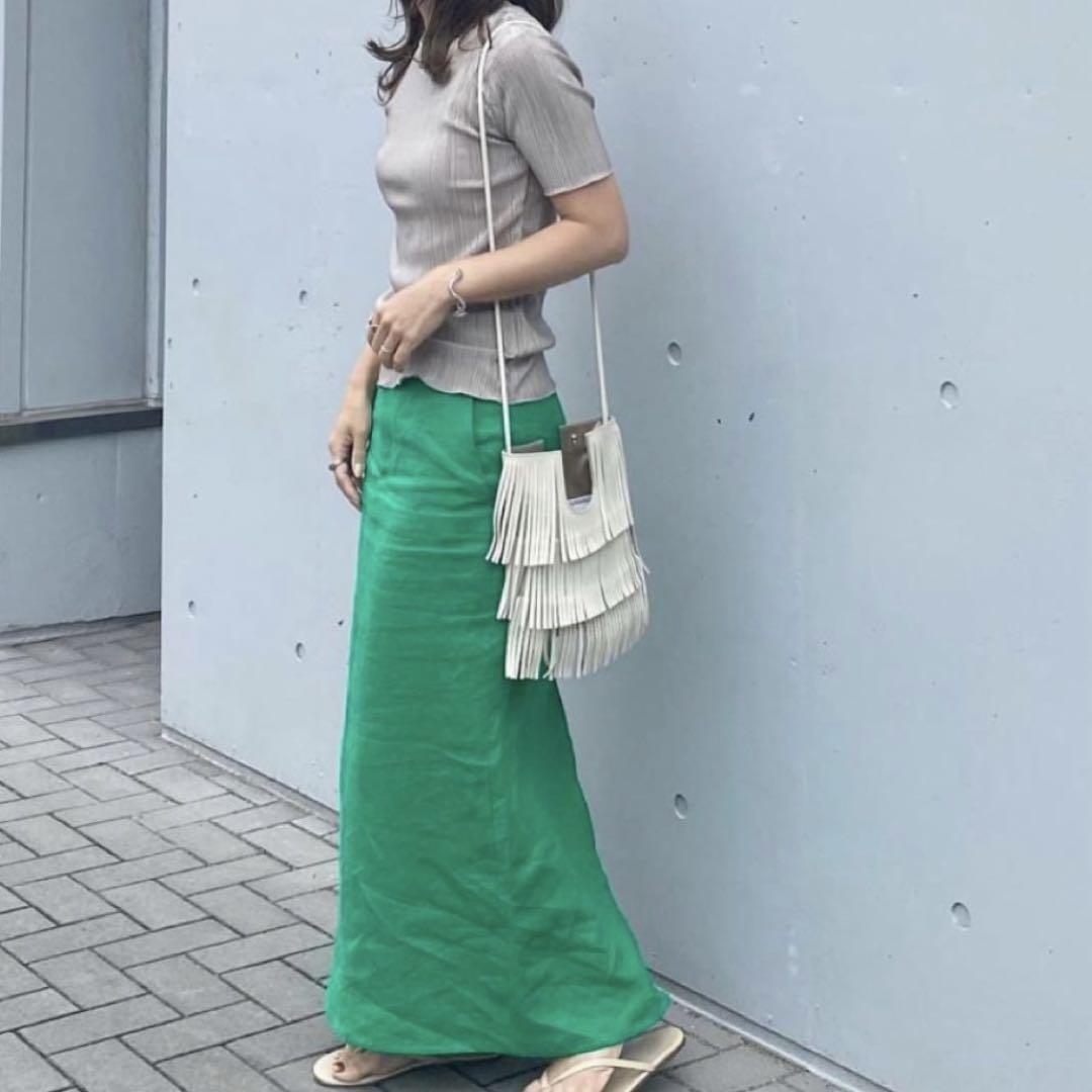 ZARA グリーンロングスカート　Mサイズ