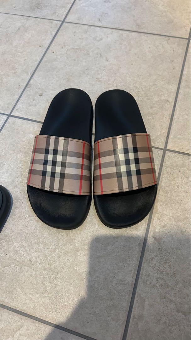 Burberry チェック柄 ビーチサンダル26センチ 美品 - メルカリ