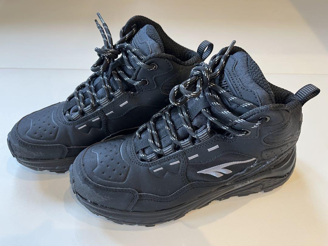 HI-TEC EASTEND MID WP スニーカー 黒
