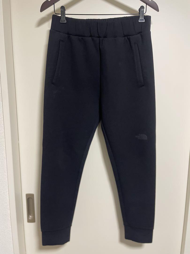 THE NORTH FACE ブラックスウェットパンツ