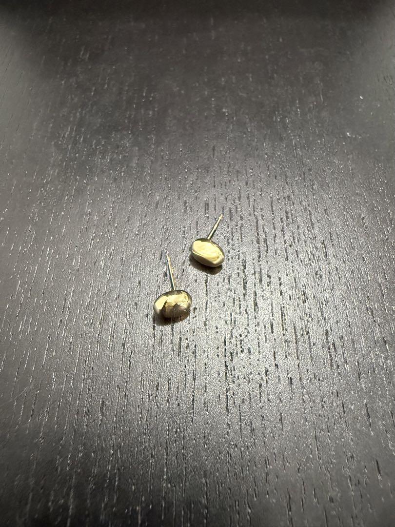 ピアス