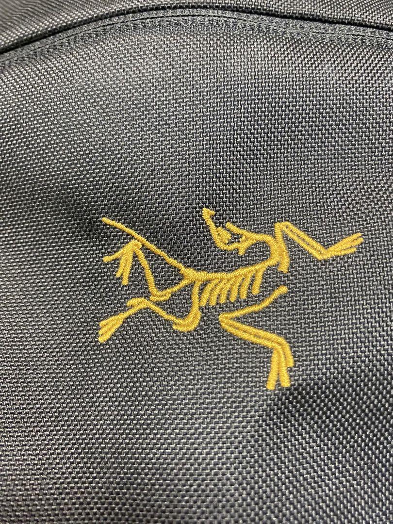 Arc'teryx マンティス2 ブラック×ゴールド