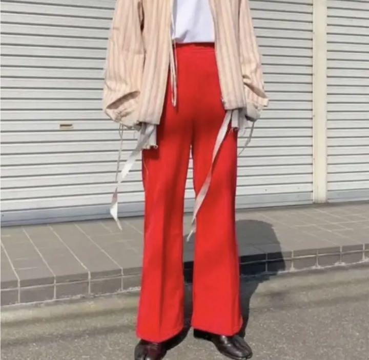 限定製作】 renyaさん 赤パンツ スラックス フレアパンツ - カジュアル ...