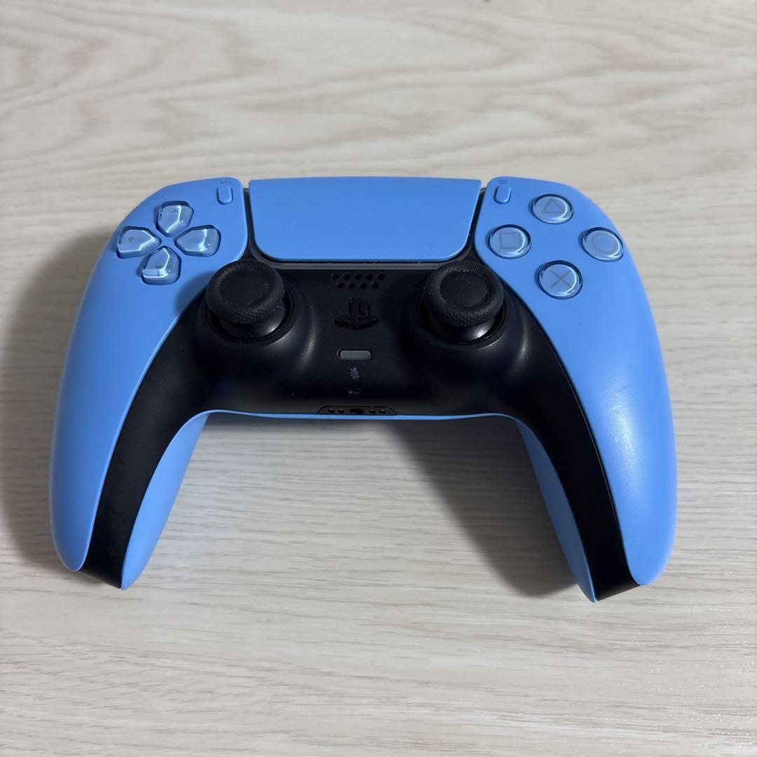 PS5 DualSense ワイヤレスコントローラー スターライトブルー