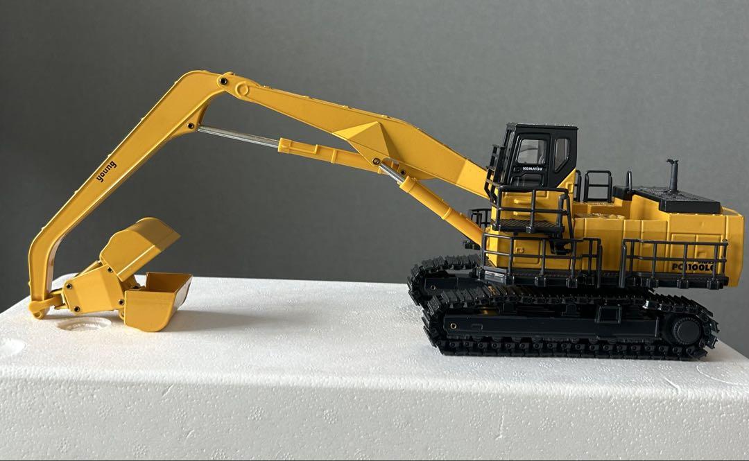 ビッグサイズKOMATSU PC110OLC-6 ダイキャストメタル 1:50 希少レア コマツ ビッグサイズPC110LC-6 ダイキャストメタル 美