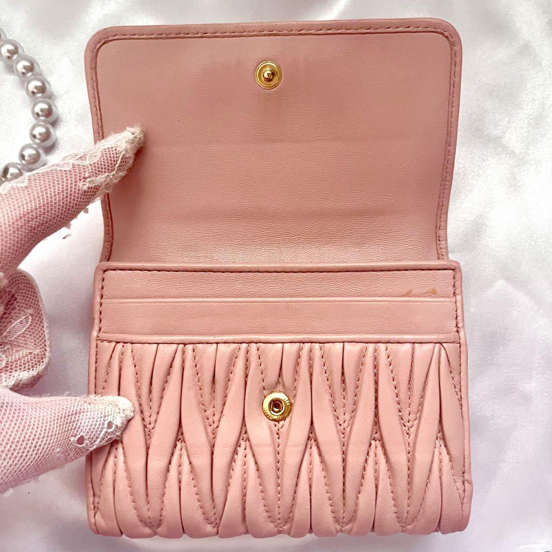 【箱付き美品】miu miu ミュウミュウ 三つ折り財布 マテラッセ ピンク